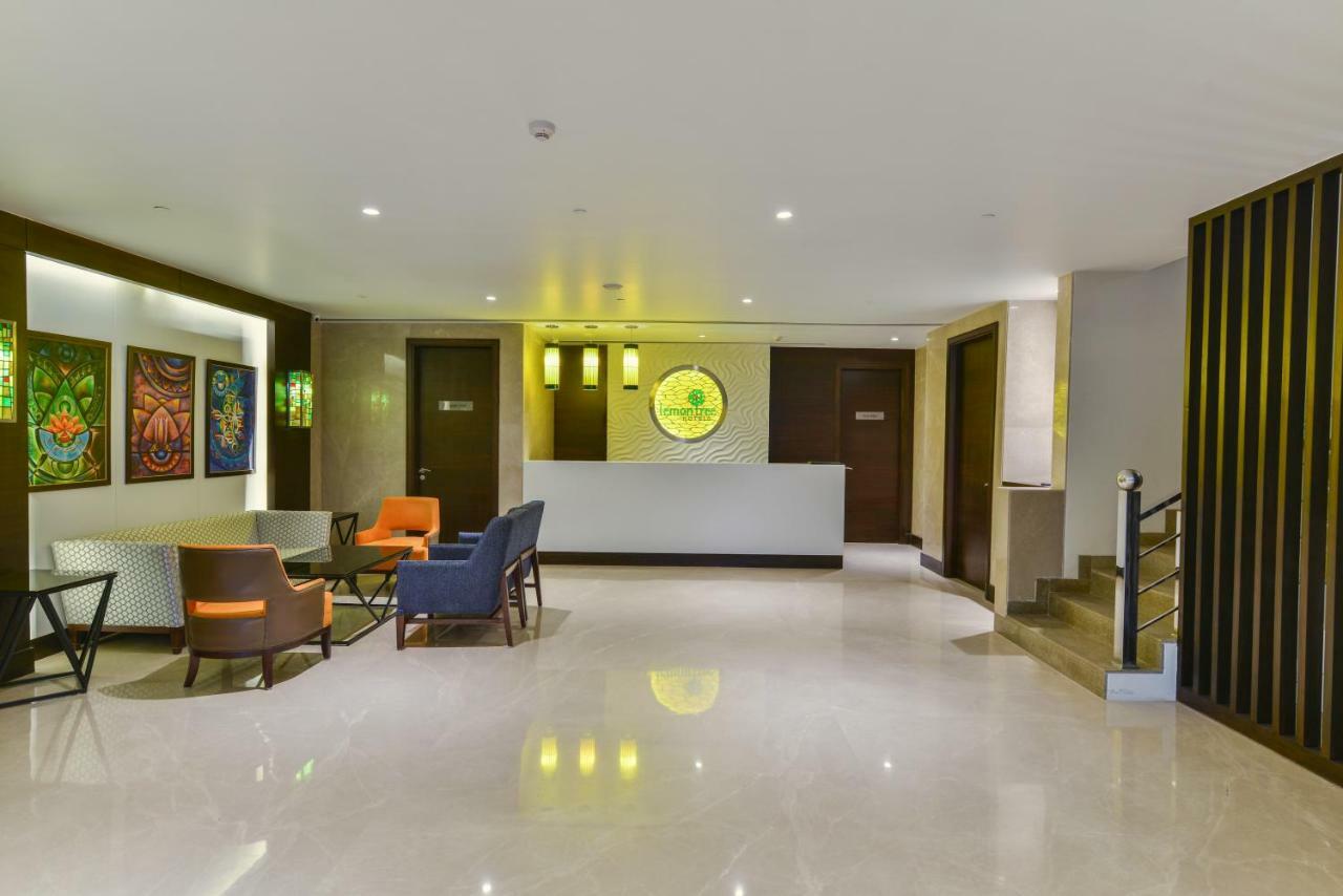 Lemon Tree Hotel Jammu Exterior photo